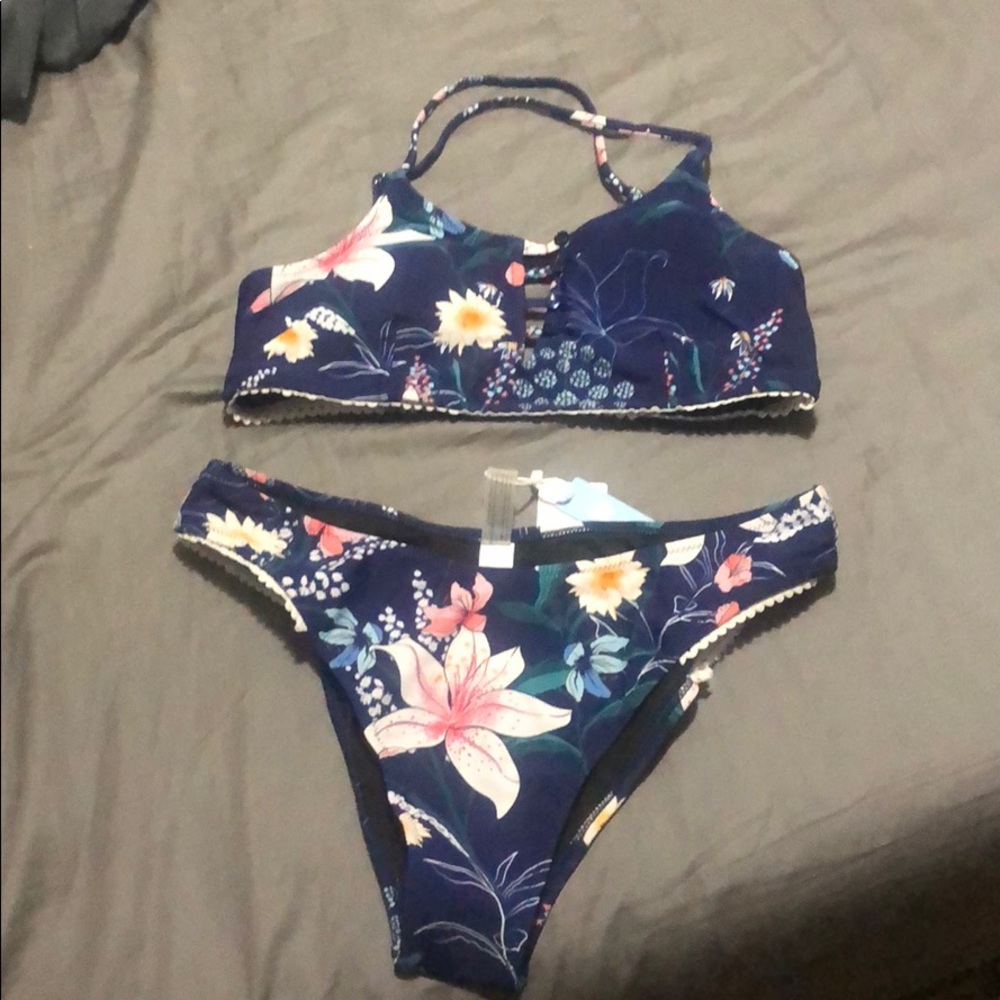 Cupshe Bikini size xl